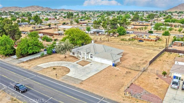 15876 Dale Evans, Apple Valley, CA 92307