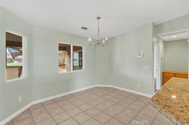 15876 Dale Evans, Apple Valley, CA 92307