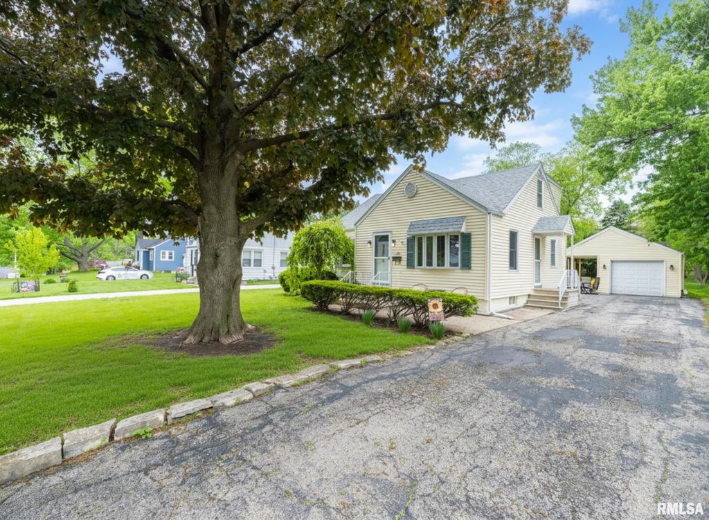 1501 W MARLENE Avenue, Peoria, IL 61614