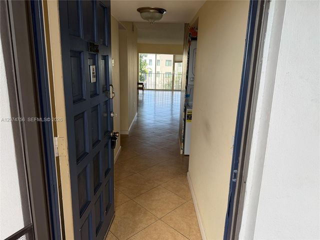 4242 Deste Court 304, Lake Worth, FL 33467