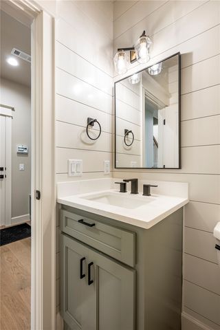 6803 SW Brilliance Terrace, Bentonville, AR 72713