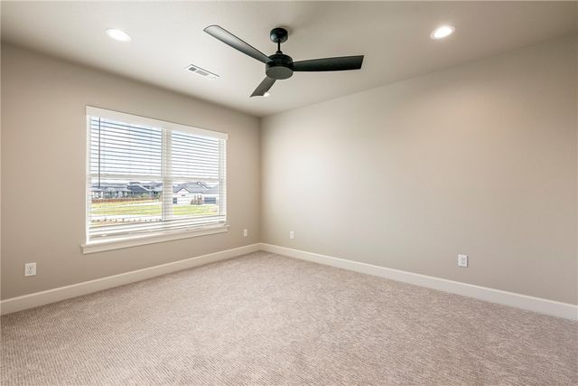 6803 SW Brilliance Terrace, Bentonville, AR 72713