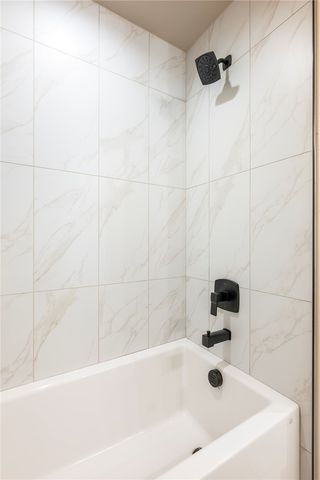 6803 SW Brilliance Terrace, Bentonville, AR 72713