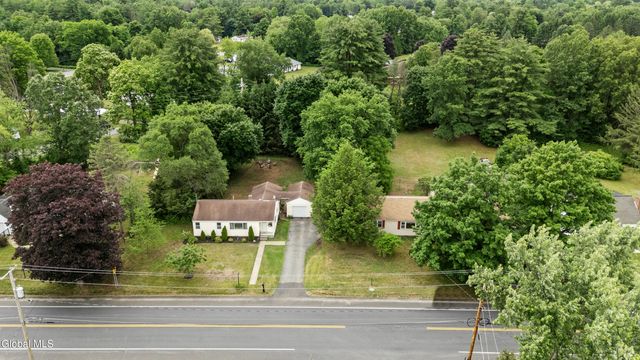 9 Bluebird Road, Moreau, NY 12803