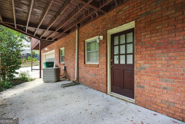3995 Manson Avenue SE, Smyrna, GA 30082