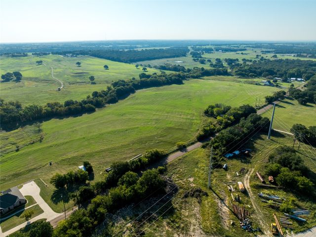 702 Old Reunion Road, Decatur, TX 76234