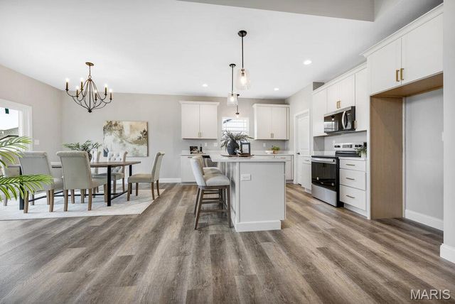 103 Timber Wind Drive, Wentzville, MO 63385