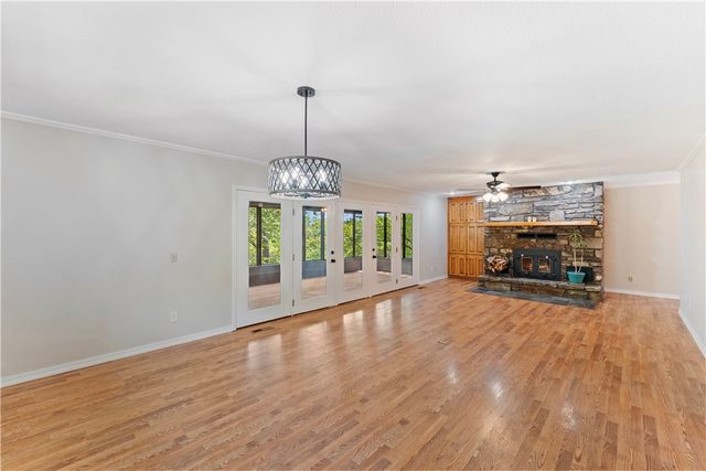15 Blenheim Lane, Bella Vista, AR 72715