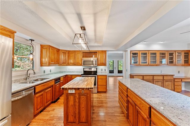 15 Blenheim Lane, Bella Vista, AR 72715