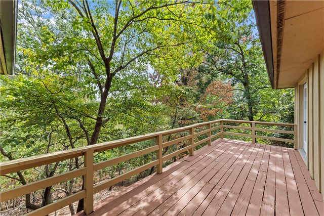 15 Blenheim Lane, Bella Vista, AR 72715