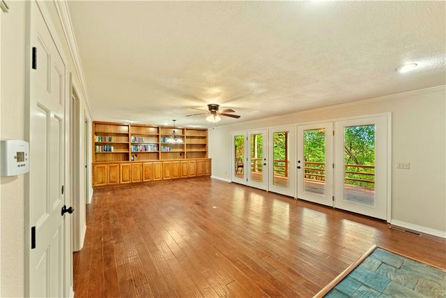 15 Blenheim Lane, Bella Vista, AR 72715