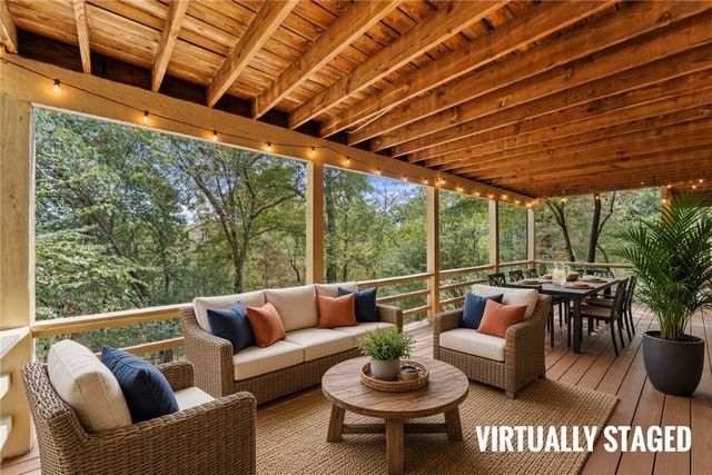 15 Blenheim Lane, Bella Vista, AR 72715