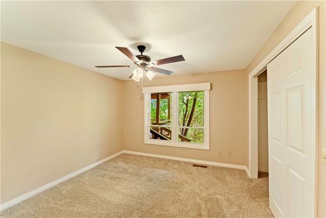 15 Blenheim Lane, Bella Vista, AR 72715