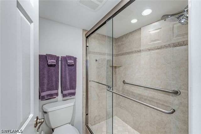 3430 Gulf Shore BLVD N 6J, Naples, FL 34103