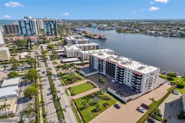 3430 Gulf Shore BLVD N 6J, Naples, FL 34103