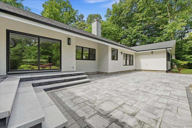 4 Short Path, Nissequogue, NY 11780