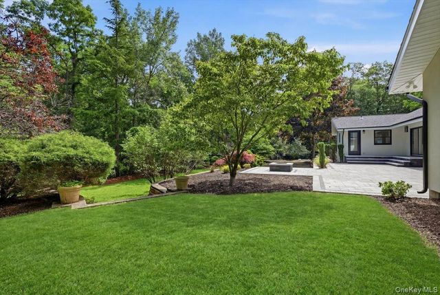 4 Short Path, Nissequogue, NY 11780