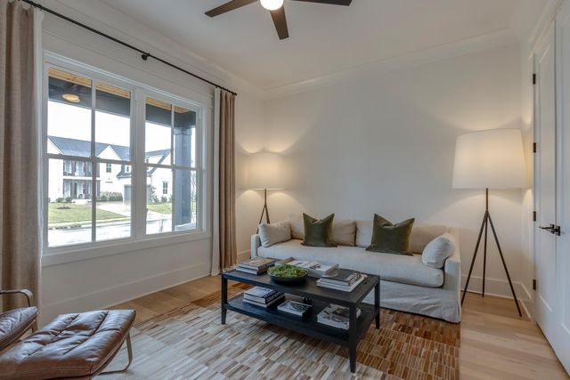 5713 Eaglemont Dr, Murfreesboro, TN 37129