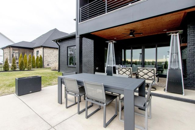 5713 Eaglemont Dr, Murfreesboro, TN 37129