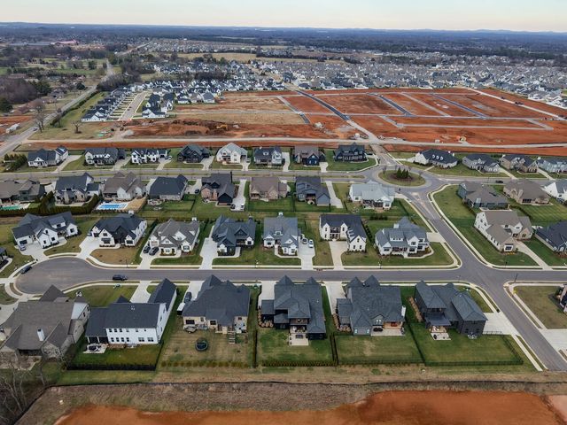 5713 Eaglemont Dr, Murfreesboro, TN 37129