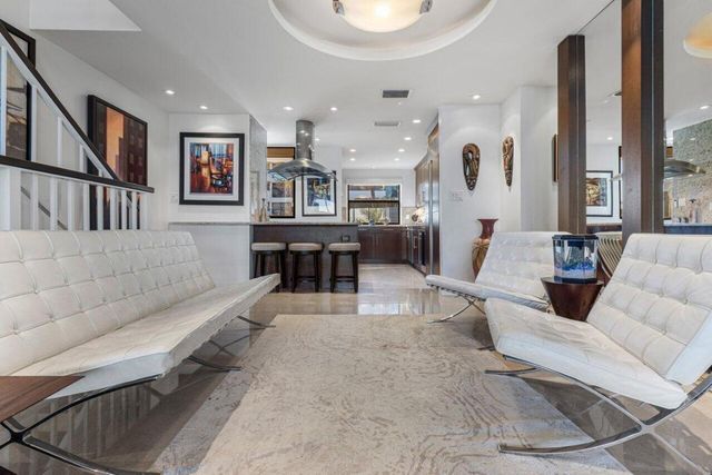 2175 S Ocean Boulevard Th-7, Delray Beach, FL 33483