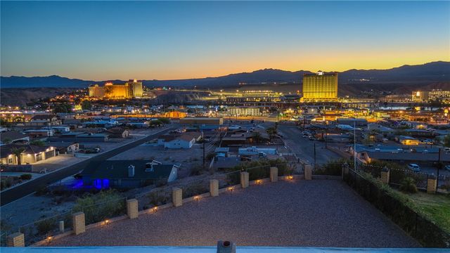 2440 5th Street, Bullhead City, AZ 86429