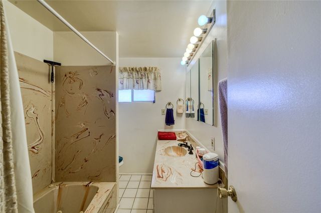 2440 5th Street, Bullhead City, AZ 86429