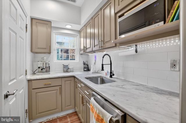 214 N ST NW, Washington, DC 20001