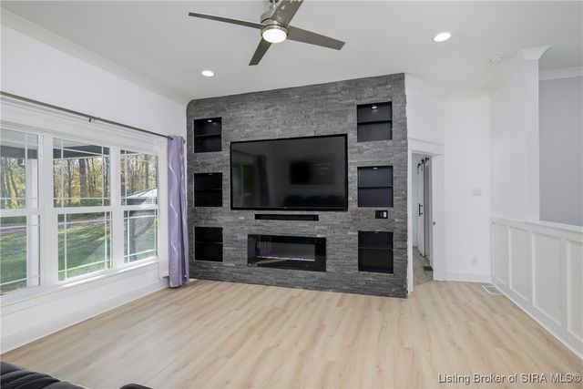 6624 Sunset Loop, Charlestown, IN 47111