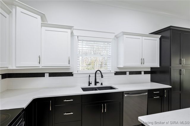 6624 Sunset Loop, Charlestown, IN 47111