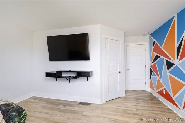 6624 Sunset Loop, Charlestown, IN 47111