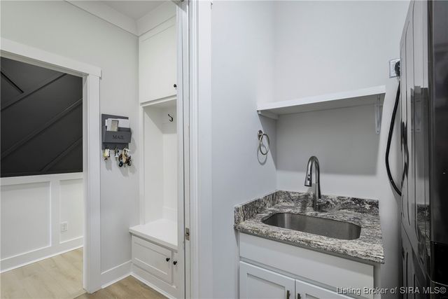 6624 Sunset Loop, Charlestown, IN 47111