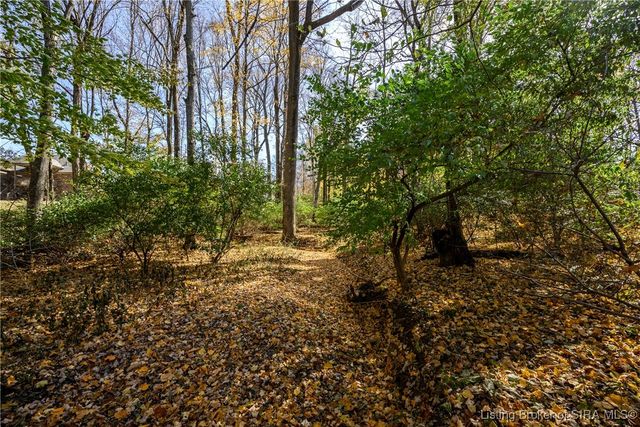 6624 Sunset Loop, Charlestown, IN 47111