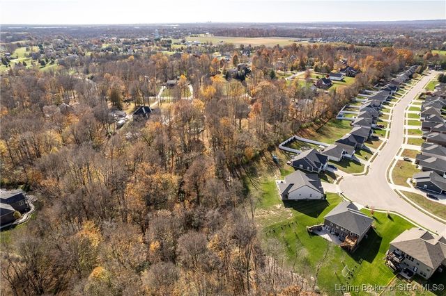 6624 Sunset Loop, Charlestown, IN 47111