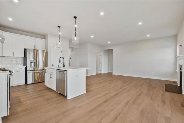 1053 Black Sands Drive, Penn Twp, PA 15644