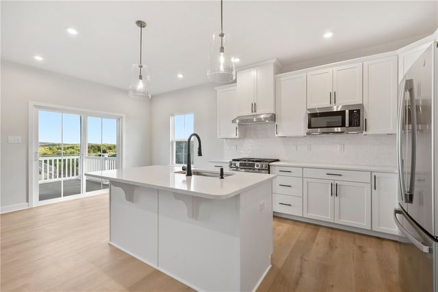 1053 Black Sands Drive, Penn Twp, PA 15644