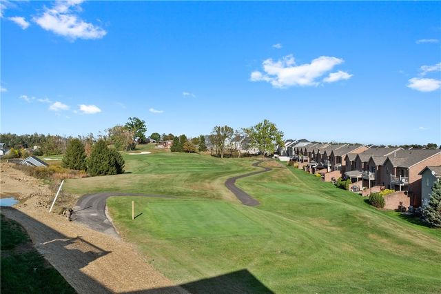 1053 Black Sands Drive, Penn Twp, PA 15644