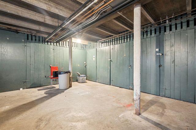 520 Michigan Avenue 1E, Evanston, IL 60202