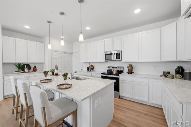 9079 Wilkie Station Street, St Charles, MO 63301