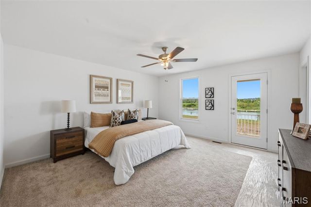 9079 Wilkie Station Street, St Charles, MO 63301