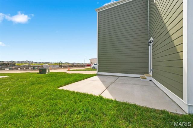 9079 Wilkie Station Street, St Charles, MO 63301