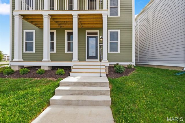 9079 Wilkie Station Street, St Charles, MO 63301