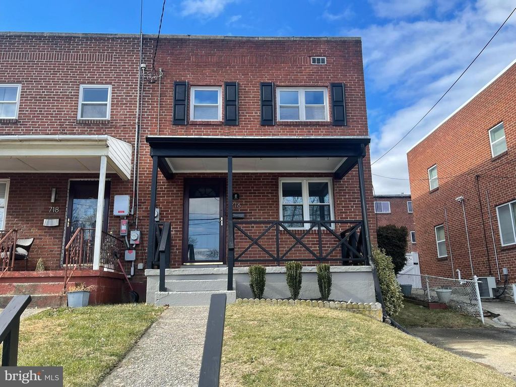 716 S FRANKLIN ST, Lancaster, PA 17602