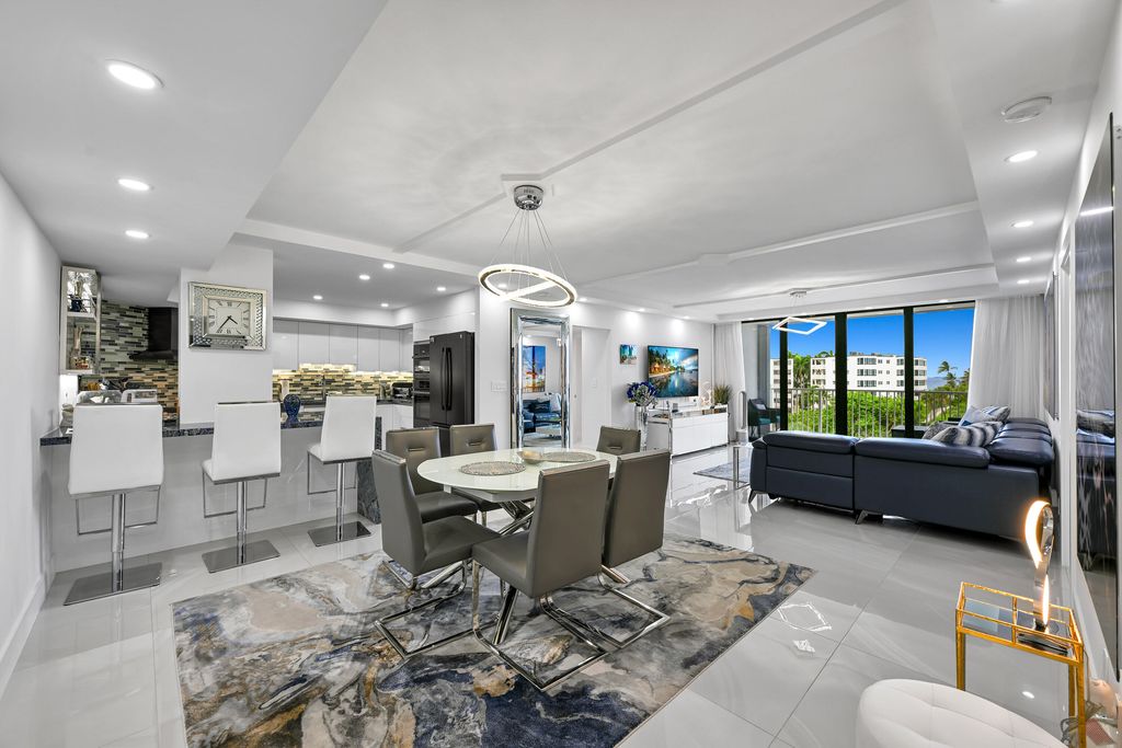 2860 S Ocean Boulevard 516, Palm Beach, FL 33480