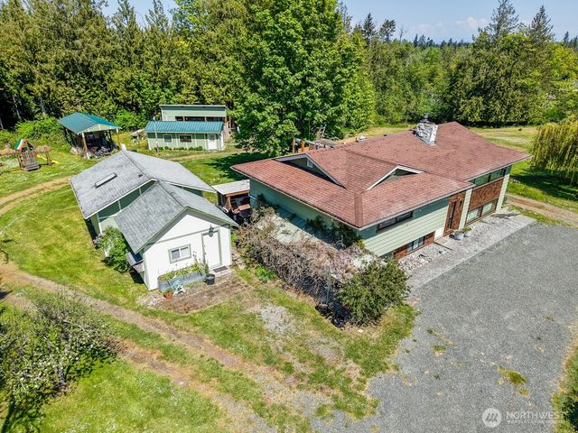 63 E Arnette Road, Port Angeles, WA 98362