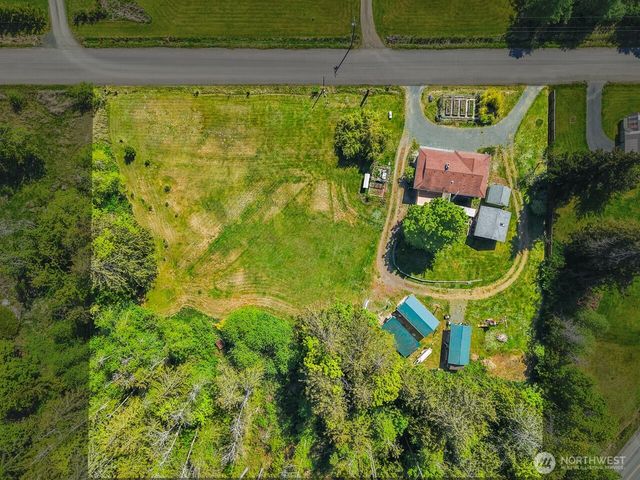63 E Arnette Road, Port Angeles, WA 98362