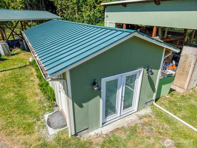 63 E Arnette Road, Port Angeles, WA 98362
