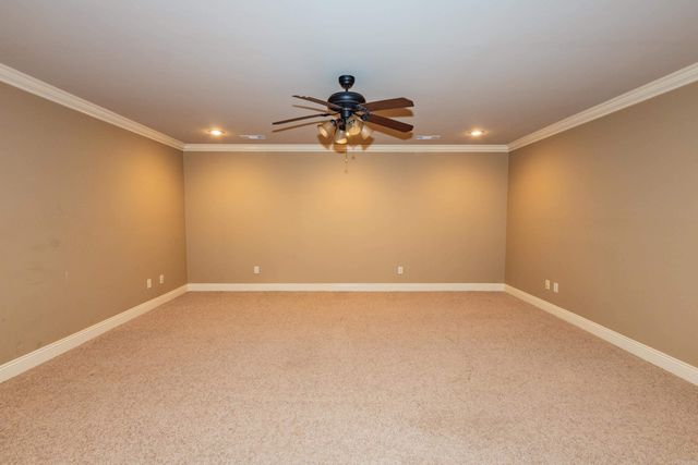 3924 Commonwealth Dr, Bryant, AR 72022