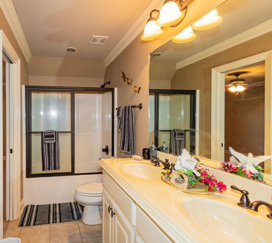 3924 Commonwealth Dr, Bryant, AR 72022
