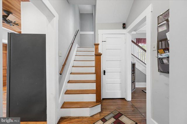 901 DEWEY AVE, Hagerstown, MD 21742